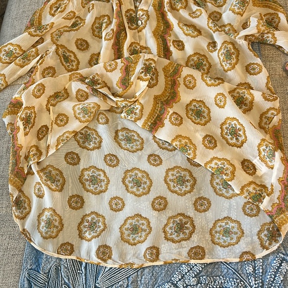 PAIGE …CARAWAY MANDALA 100% SILK BLOUSE …SIZE S - Picture 11 of 15